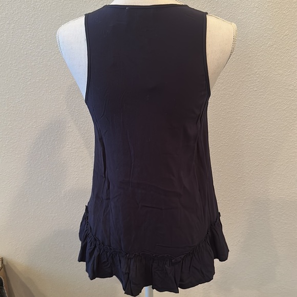 Navy Lace Front Ruffle Tank - Picture 5 of 8
